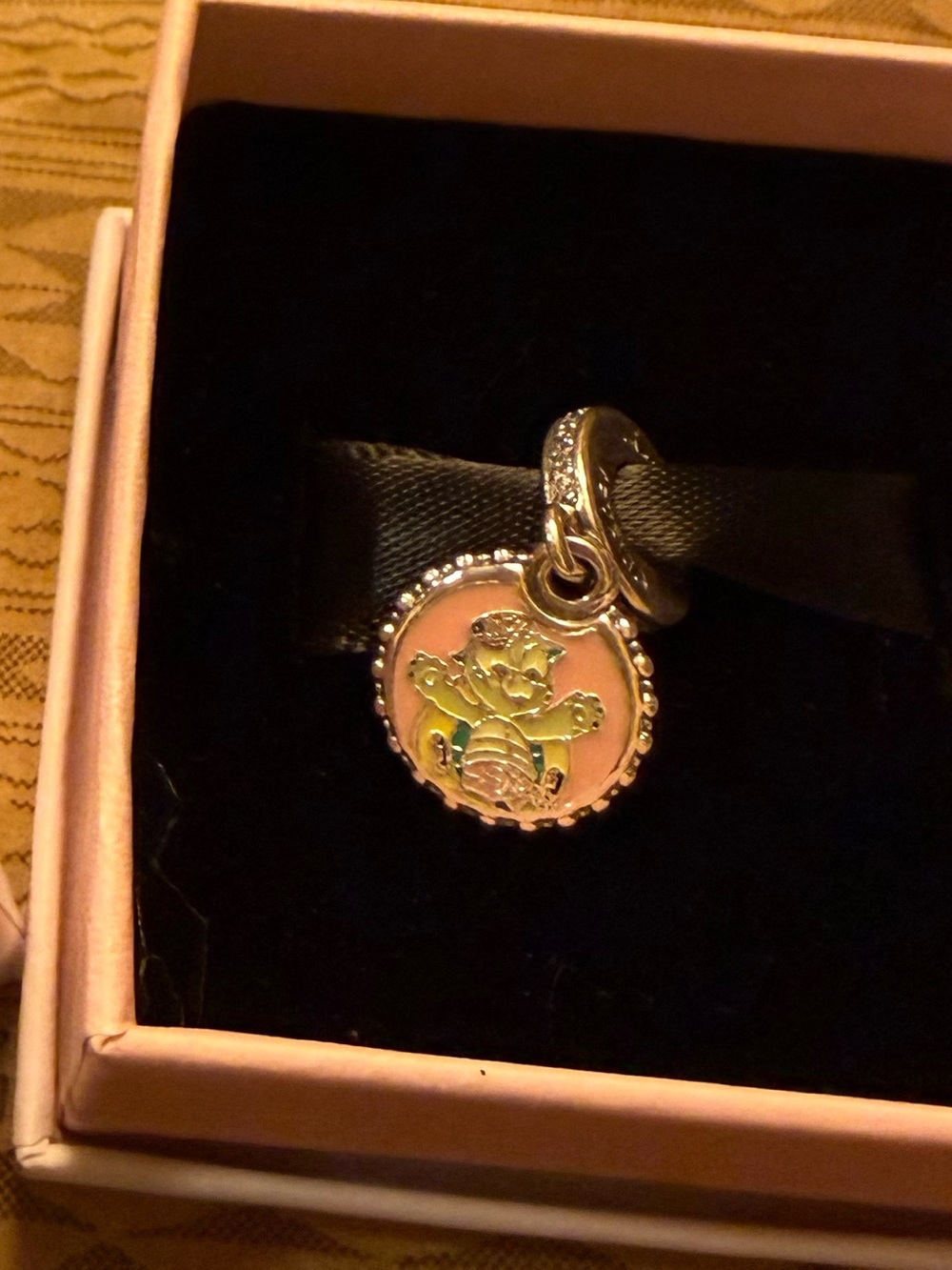 Pandora Disney Aulani exclusive 
Pink Enamel Olu Charm Pendant